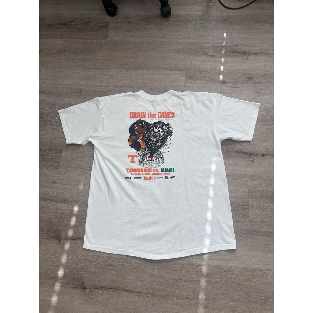 Vintage Y2K University of Tennessee Volunteers vs Miami Drain The Canes T-Shirt